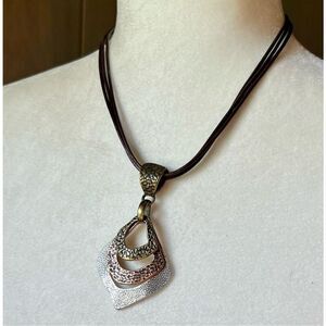 COLDWATER CREEK Boho Necklace 18” + 2”